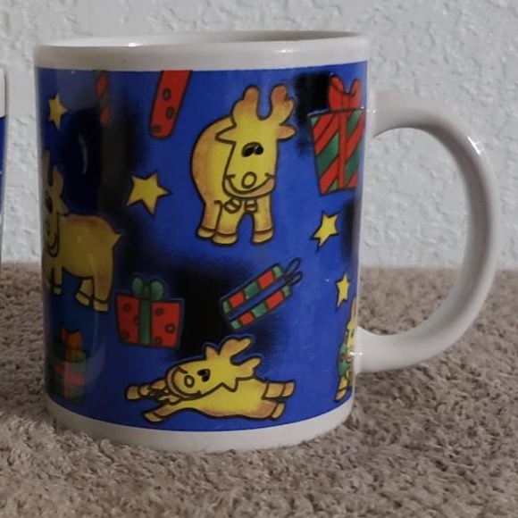 Cartoon Christmas Mugs - Picture 2 of 8
